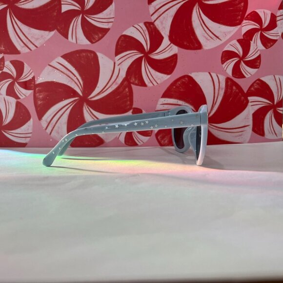 Capelli New York Girl’s 2-Piece Rainbow Sunglasses & Hardcase Set + Bonus Sky-Bl - Picture 9 of 13